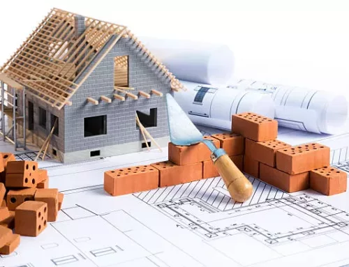 Constructeur maison individuelle Rennes : les obligations à respecter