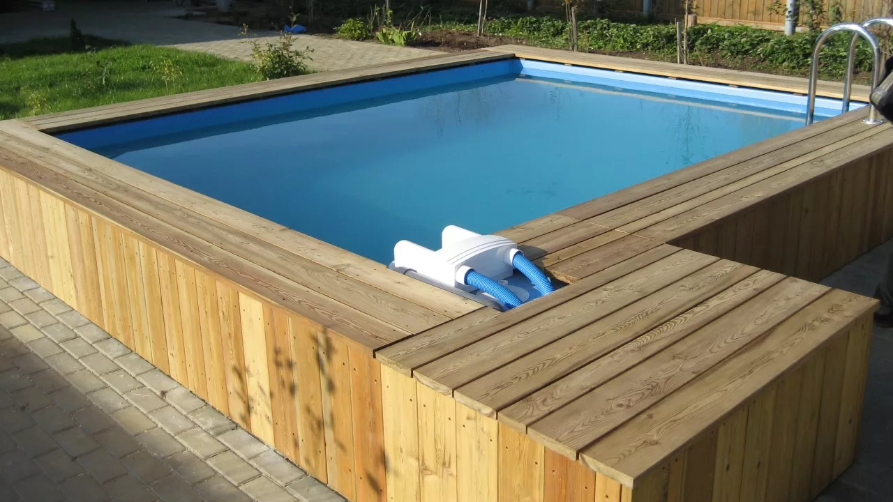 construction piscine en bois à Grasse